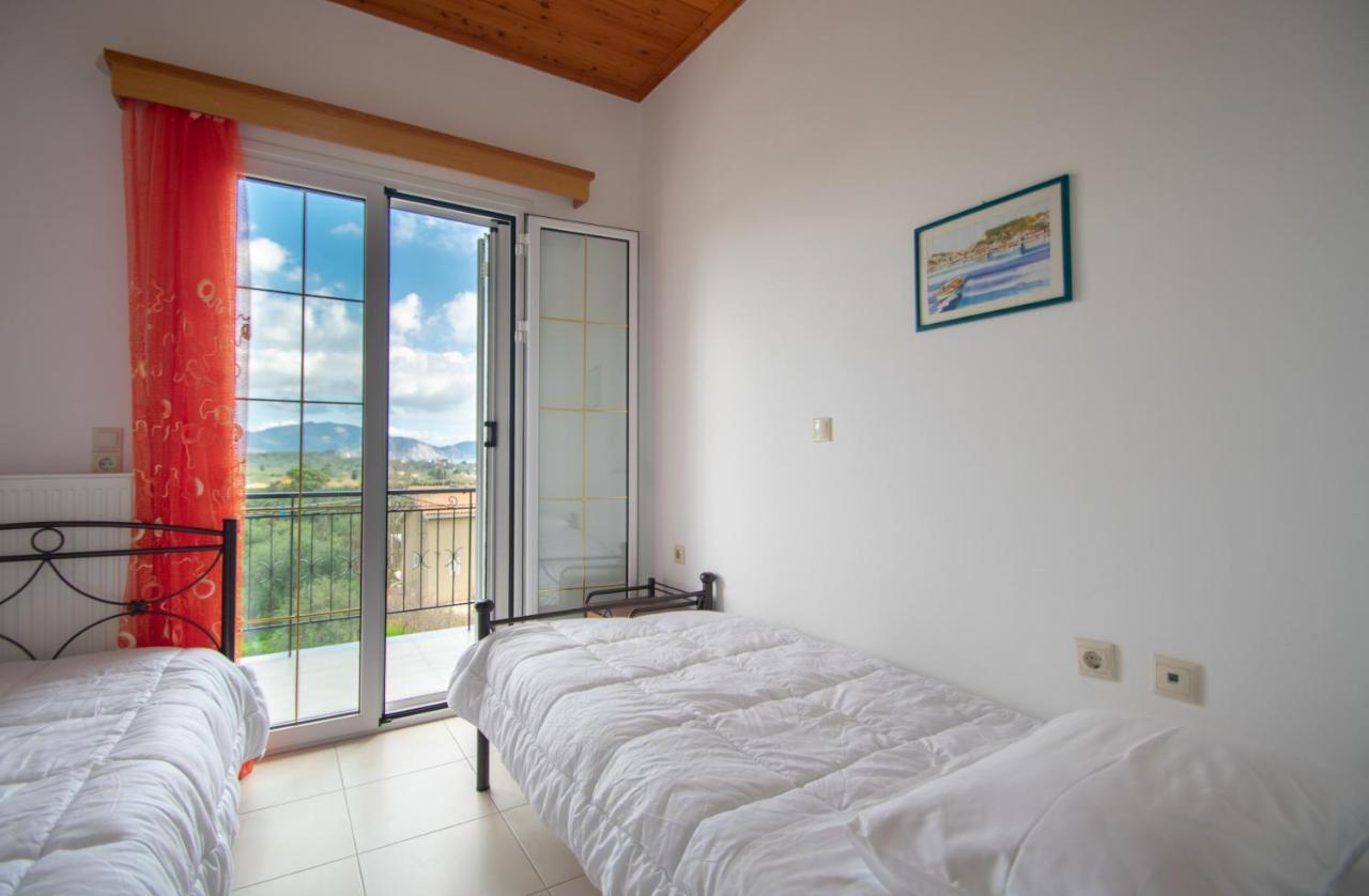 Family Private Homes & Sea View Lithakia  Ngoại thất bức ảnh