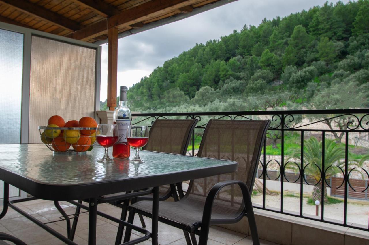 Family Private Homes & Sea View Lithakia  Ngoại thất bức ảnh