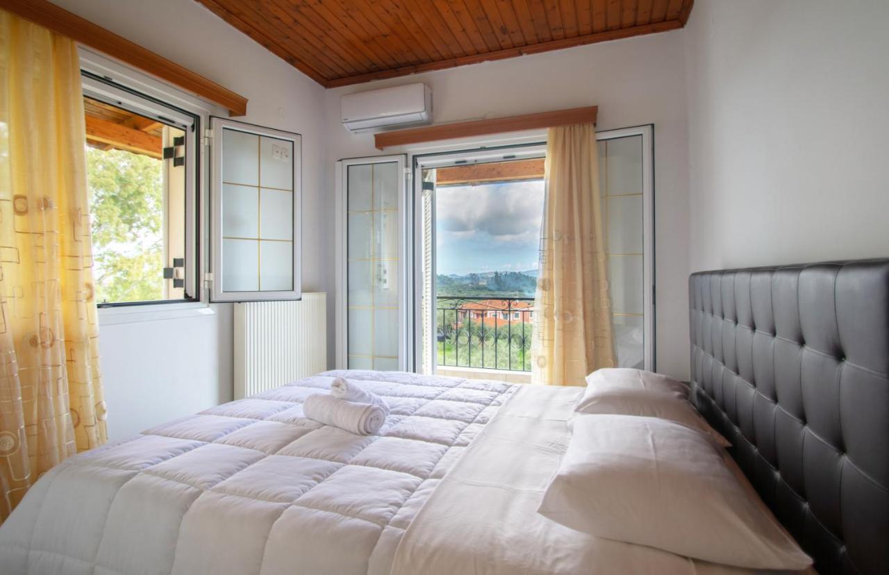 Family Private Homes & Sea View Lithakia  Ngoại thất bức ảnh