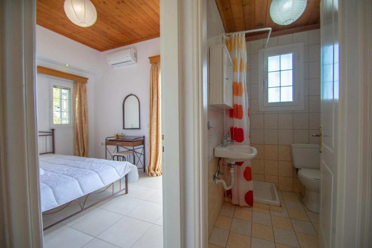 Family Private Homes & Sea View Lithakia  Ngoại thất bức ảnh