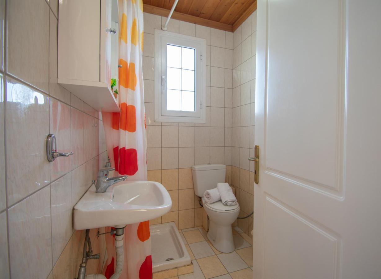 Family Private Homes & Sea View Lithakia  Ngoại thất bức ảnh